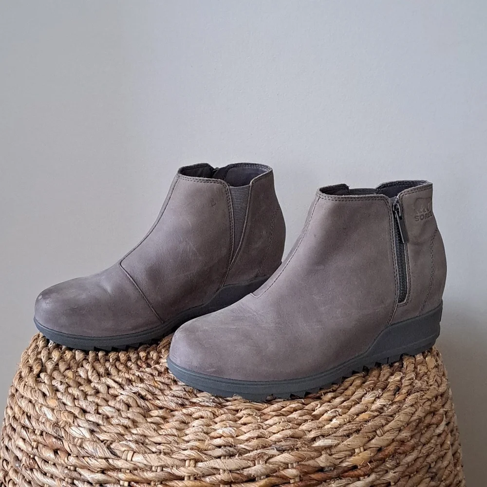 SOREL Womens Evie‎ Grey Nubuck Suede Waterproof Leather Wedge Ankle Boots S-10